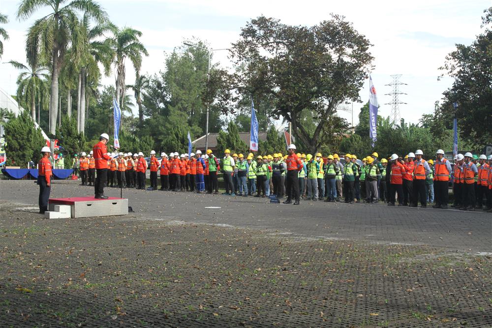 Indocement Laksanakan Upacara Pembukaan Bulan K3 Tahun 2025